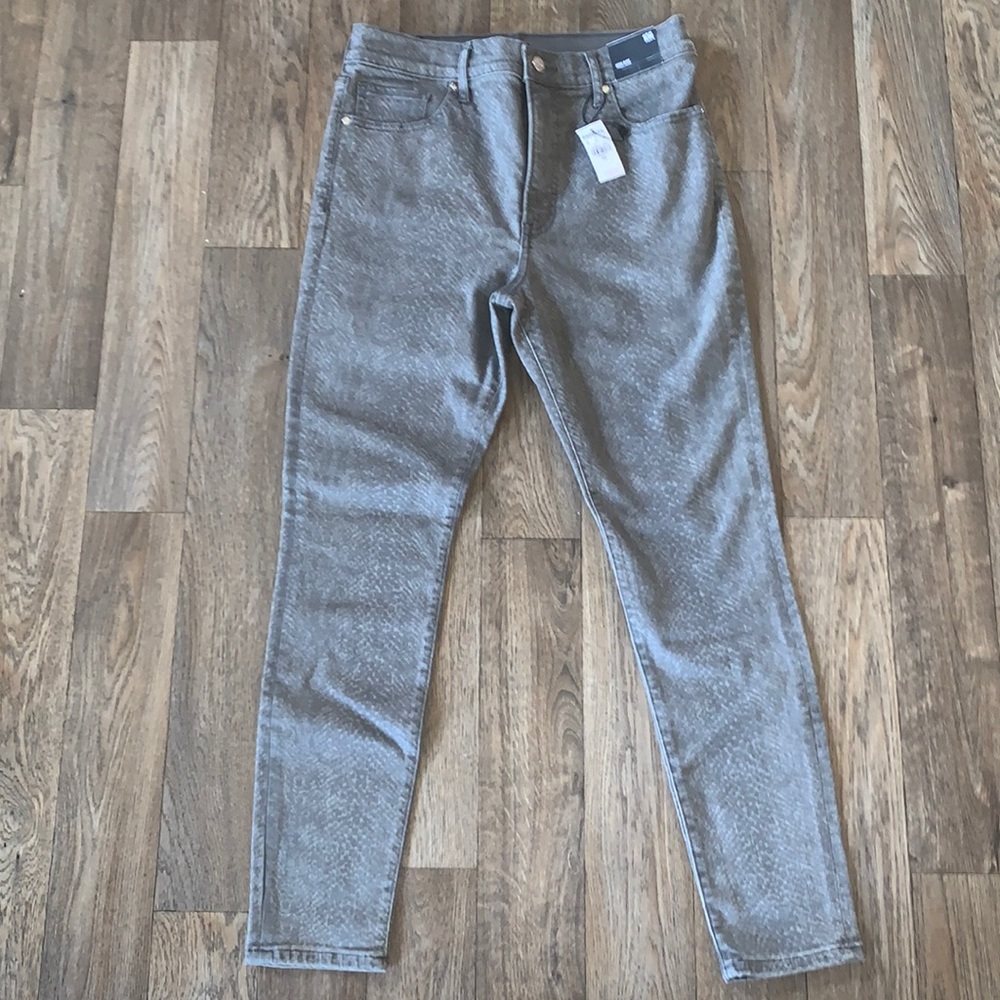 Express 10R Womens Snakeprint Grey Skinny High Rise  Stretch Button Jeans NWT
